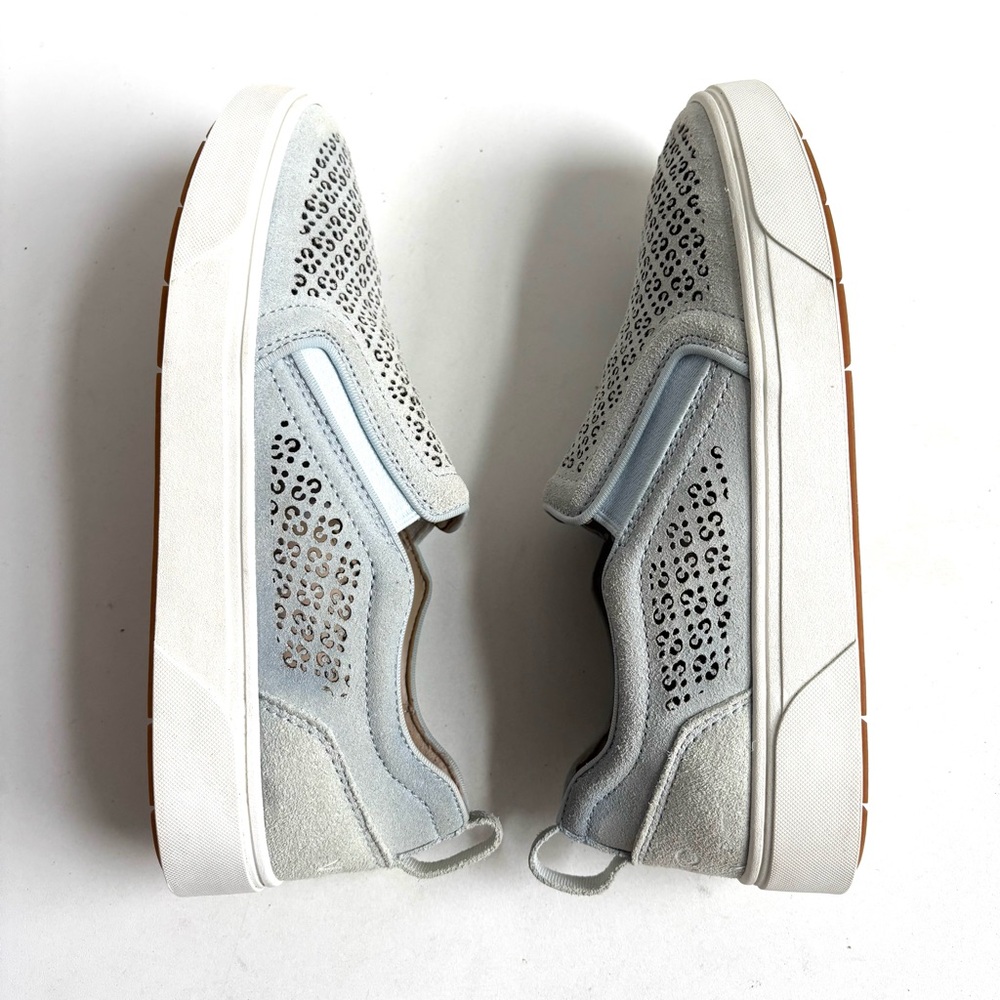 Vionic Kimmie Perf Perforated Suede Slip On Sneaker Blue Gray Size 7 - Picture 9 of 17